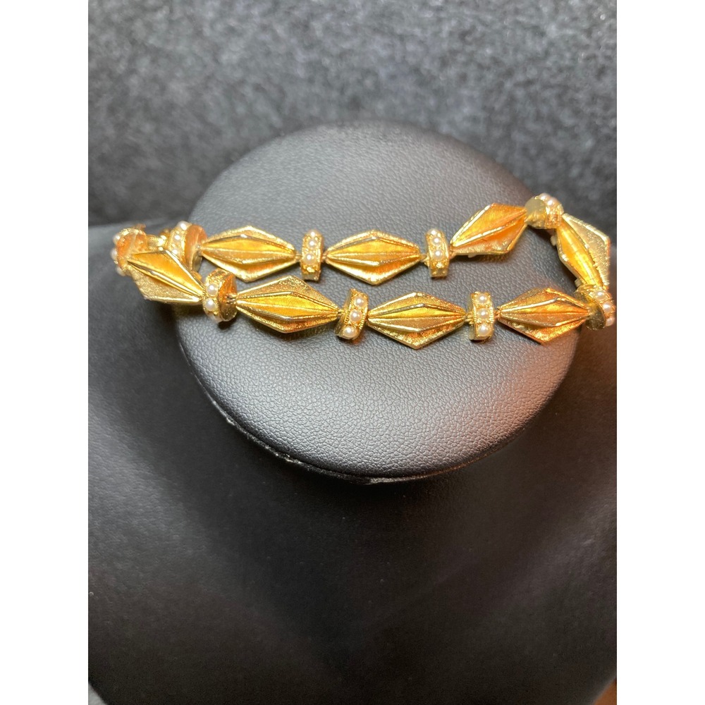 Vtg ART Mode-Art Gold Tone Faux Pearl Bracelet Mid Century Geometric‎ Signed